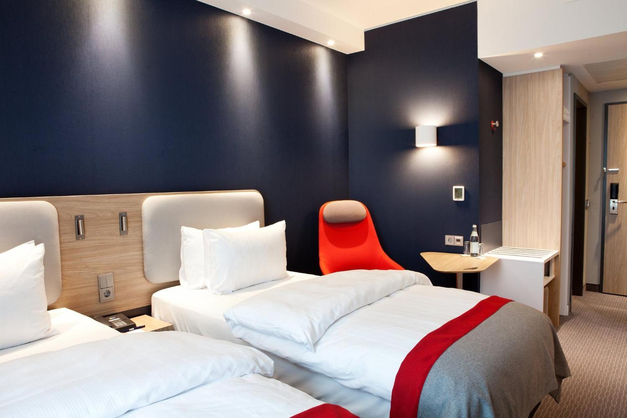 Holiday Inn Express - Ringsheim, An Ihg Hotel Eksteriør billede